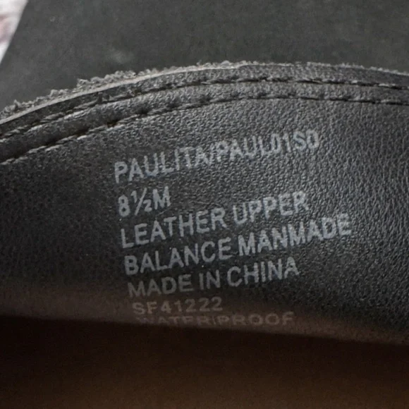 Blondo Phoebe Waterproof Lug Sole Loafers Black Nubuck Size 8.5 M Like New - Picture 10 of 10